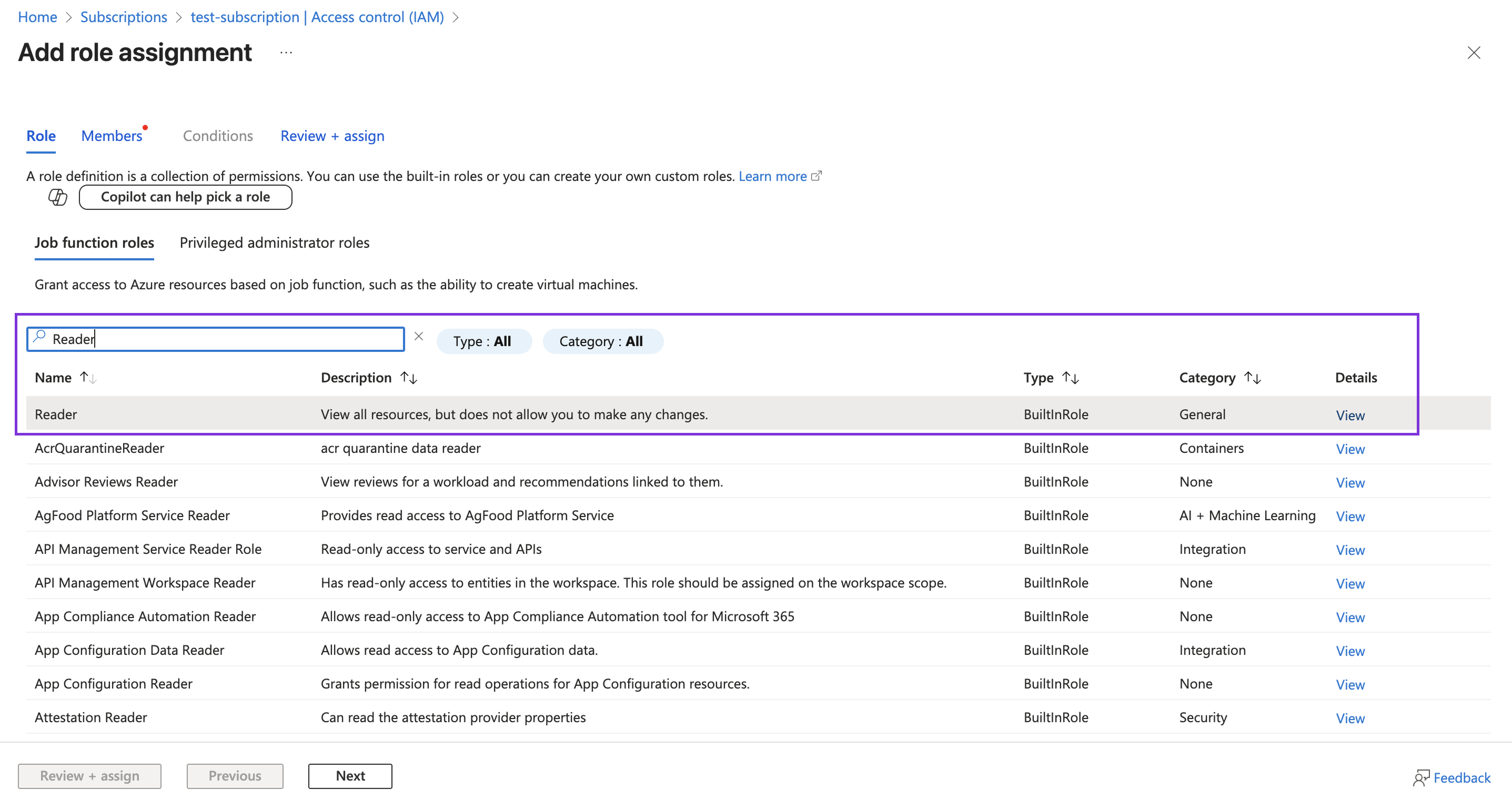Azure portal with Reader role highlighted
